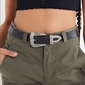 ECOTE METAL TIPPED LEATHER BELT